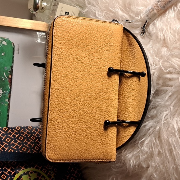 Coach NWTs Long Zip Around Wallet - Picture 5 of 16